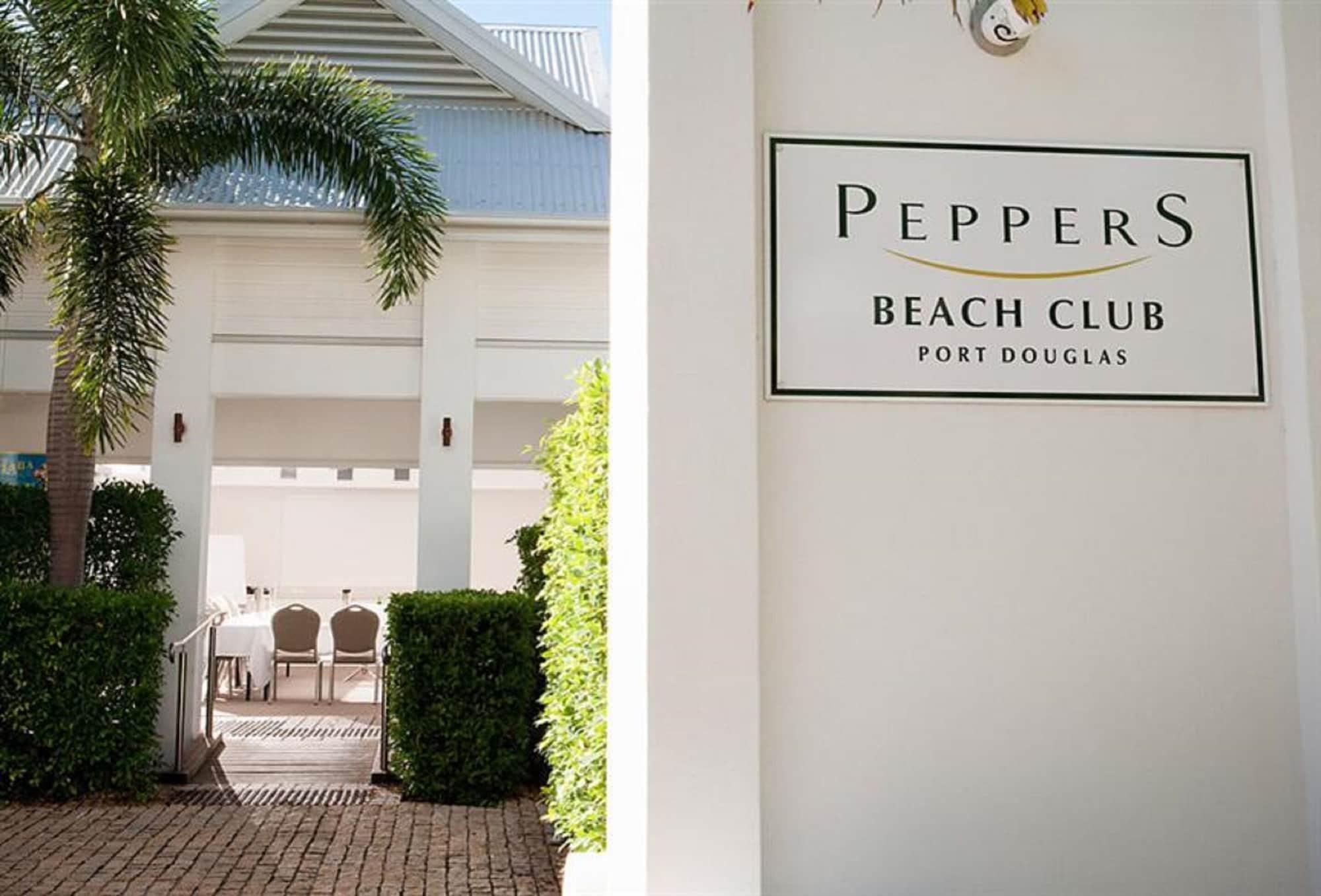 Peppers Beach Club Port Douglas Exteriör bild