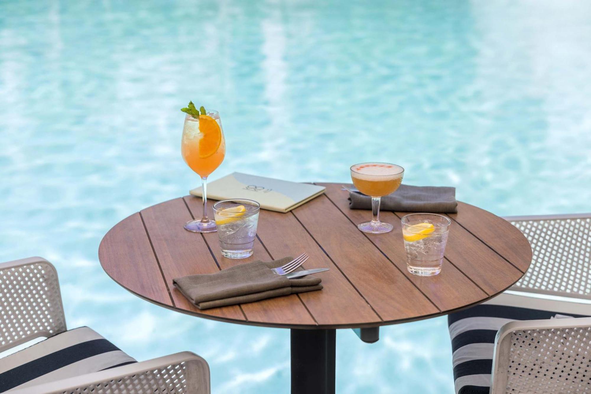 Peppers Beach Club Port Douglas Exteriör bild