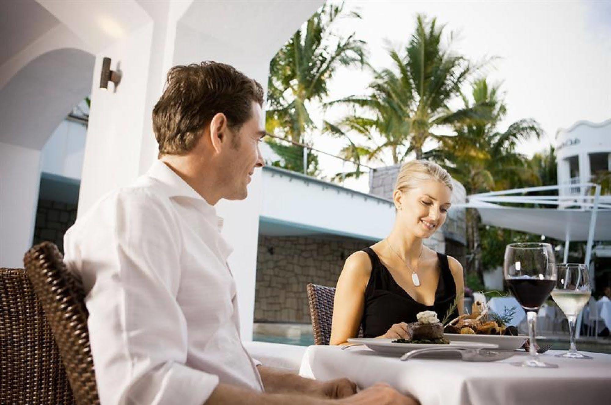 Peppers Beach Club Port Douglas Exteriör bild